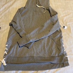 NWT - Gap hooded sweat shirt - Grey  - Size XL